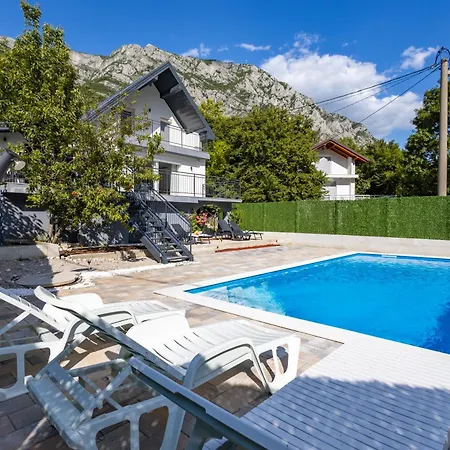 Villa - Dreznica Golemac
