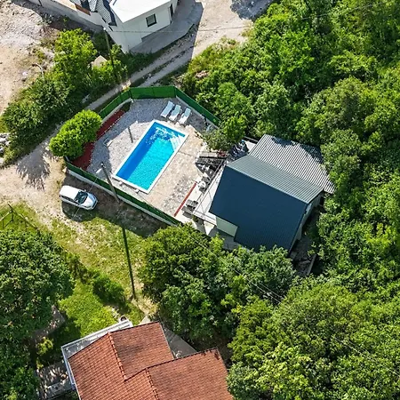 Villa - Dreznica Golemac