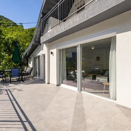 - Dreznica Villa *